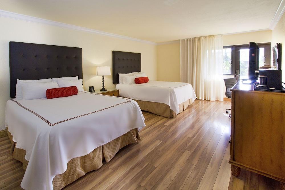 Miami Lakes Hotel Bagian luar foto