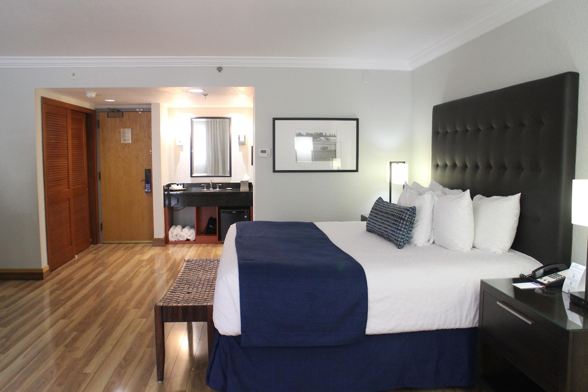 Miami Lakes Hotel Bagian luar foto